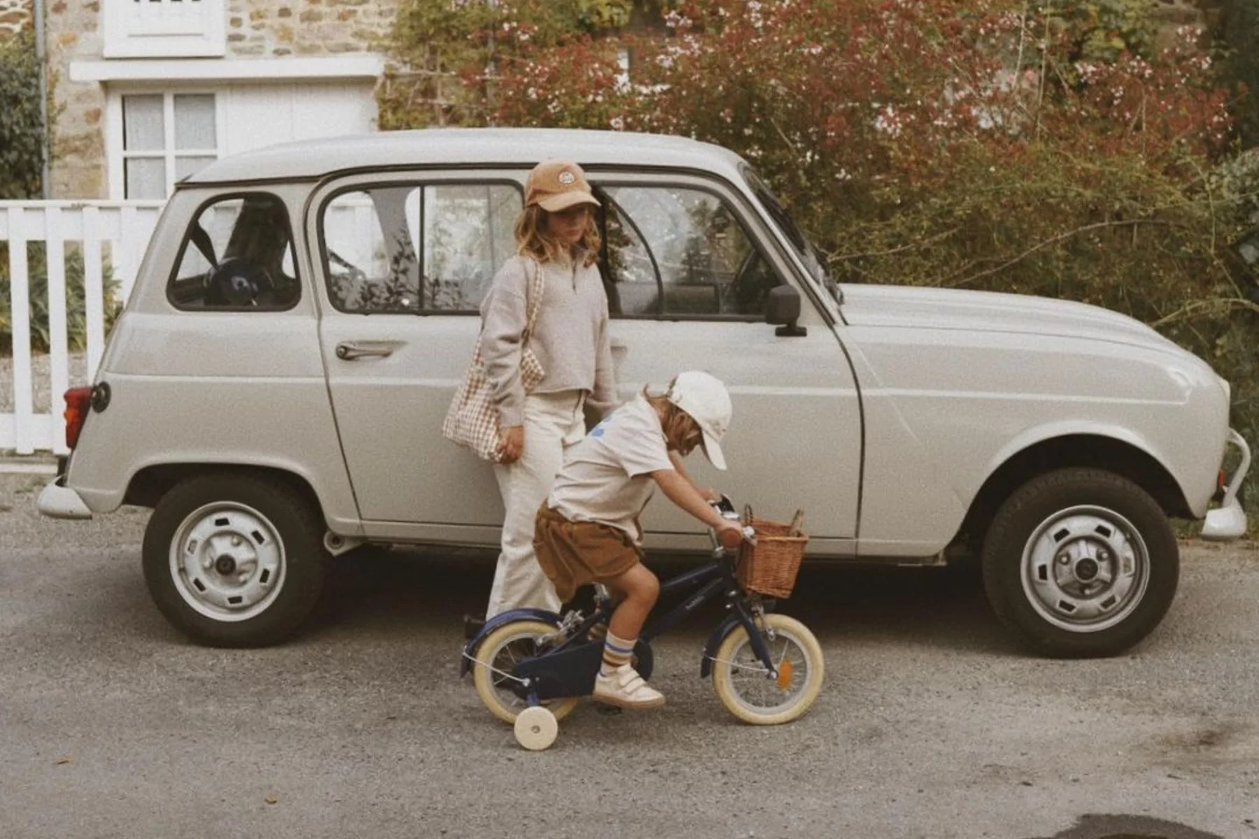 BICICLETA NIÑOS BOBBIN MOONBUG 12 PULGADAS BLUEBERRY 2-4 AÑOS - Imagen 4